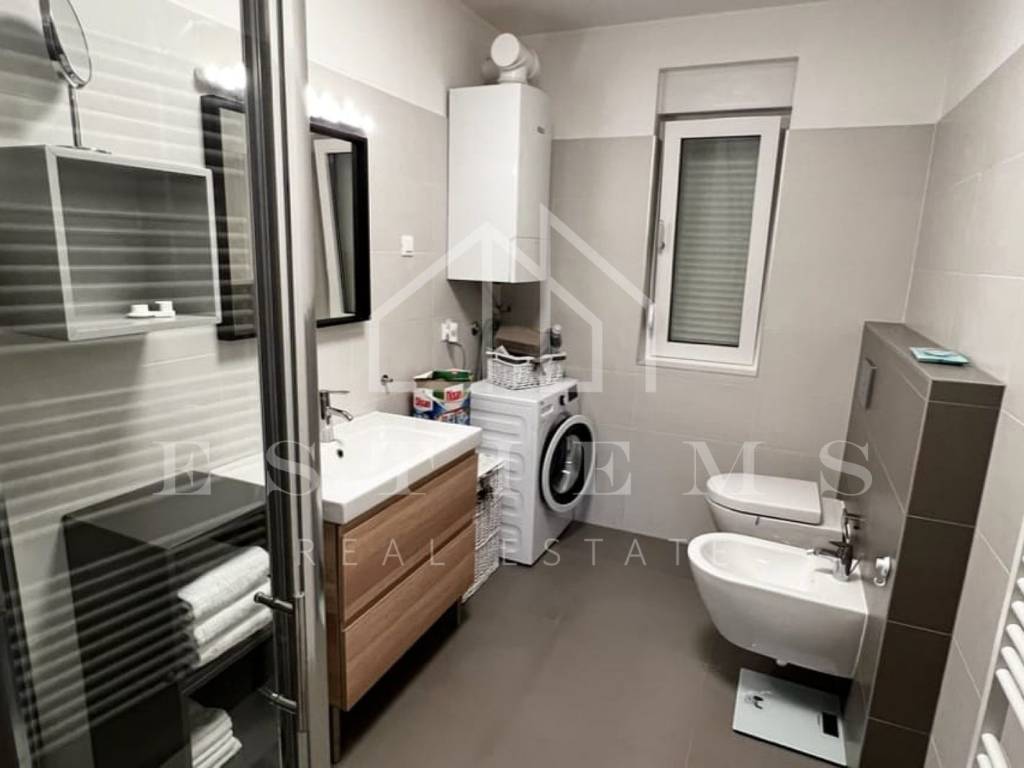 Flat in a new building, Rent, Rijeka, Zapad