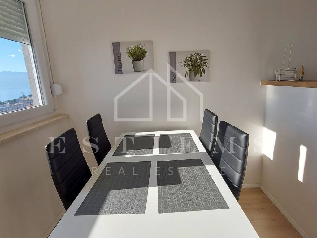 Flat in a building, Sale, Rijeka, Istok