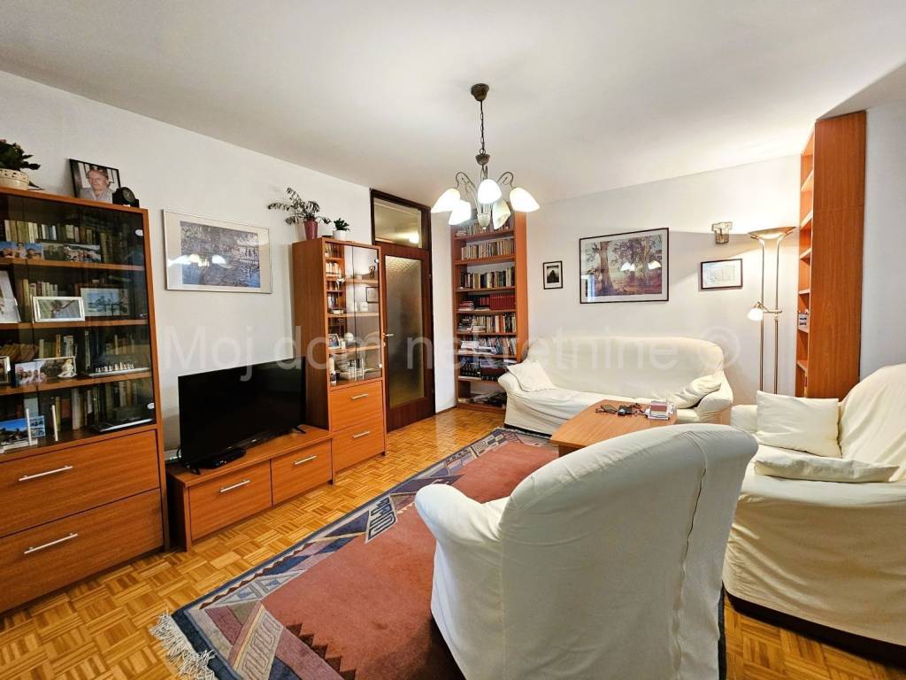 Flat in a building, Sale, Zagreb, Maksimir