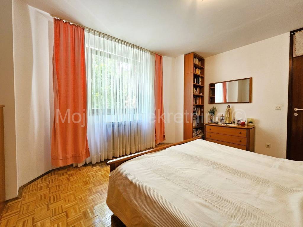 Flat in a building, Sale, Zagreb, Maksimir