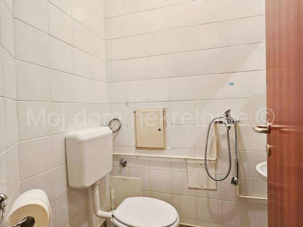 Flat in a building, Sale, Zagreb, Maksimir