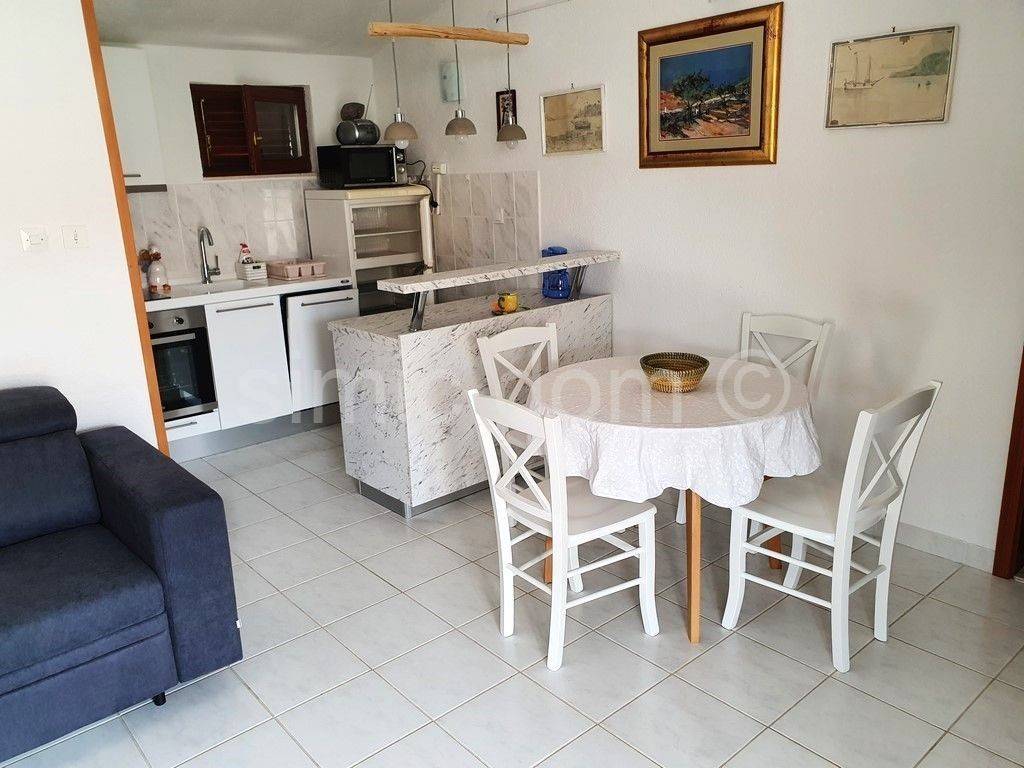 House with apartments, Sale, Rogoznica, Ražanj