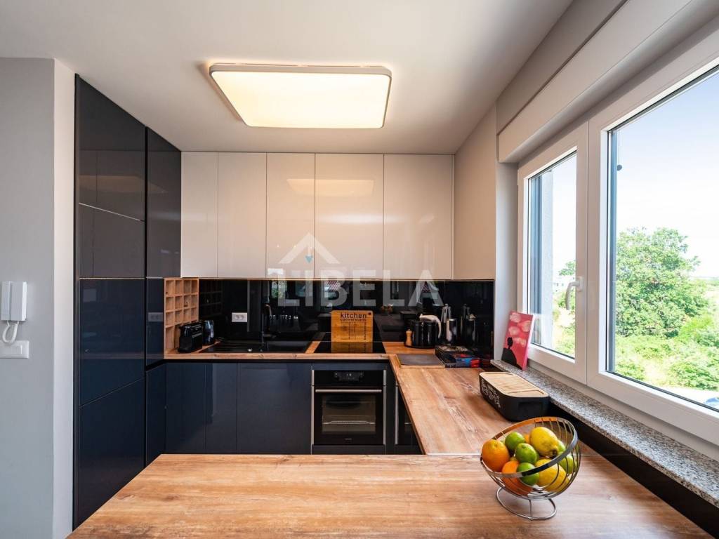 Apartment by the sea, Sale, Nin, Zaton