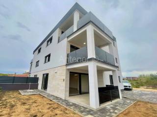Apartment with a garden, Sale, Privlaka, Privlaka