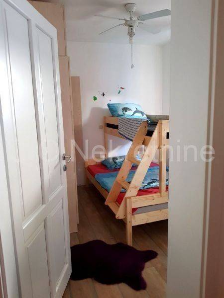Flat in a building, Sale, Bol, Bol