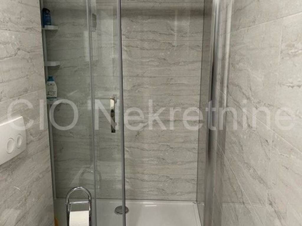 Flat in a new building, Rent, Split, Split