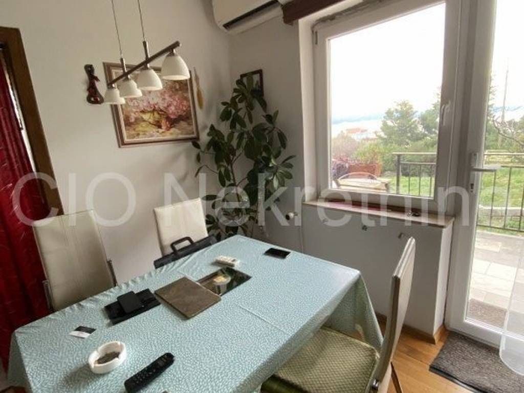 House with apartments, Sale, Podstrana, Podstrana