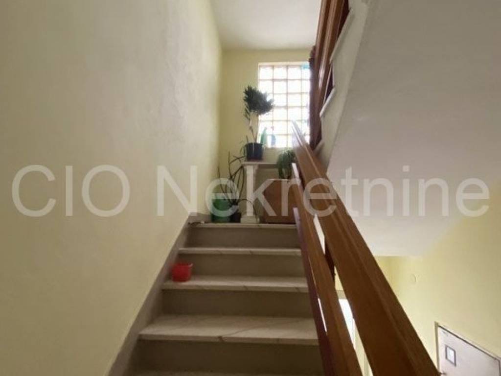 House with apartments, Sale, Podstrana, Podstrana