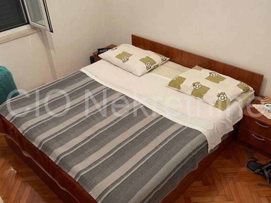Flat in a building, Sale, Split, Split
