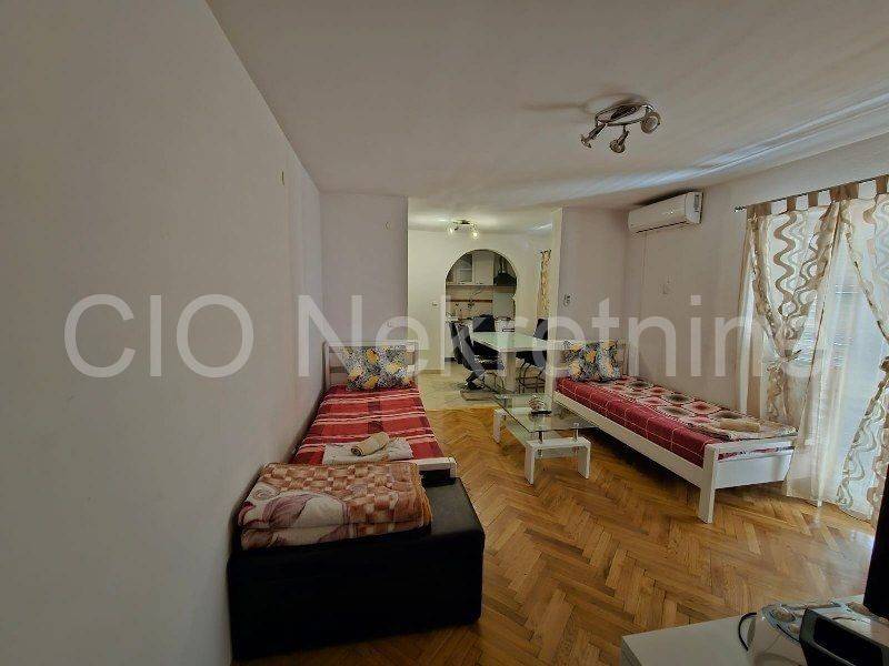 Flat in a house, Rent, Split, Split