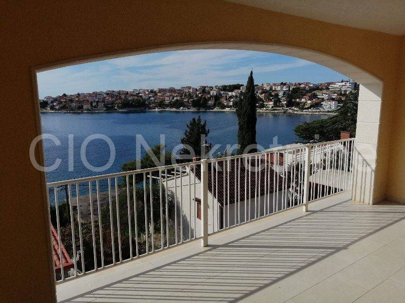 Luxury house, Sale, Okrug, Okrug Gornji