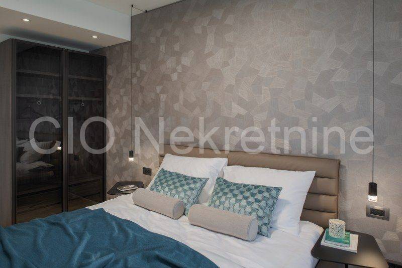 Flat in a new building, Rent, Split, Split