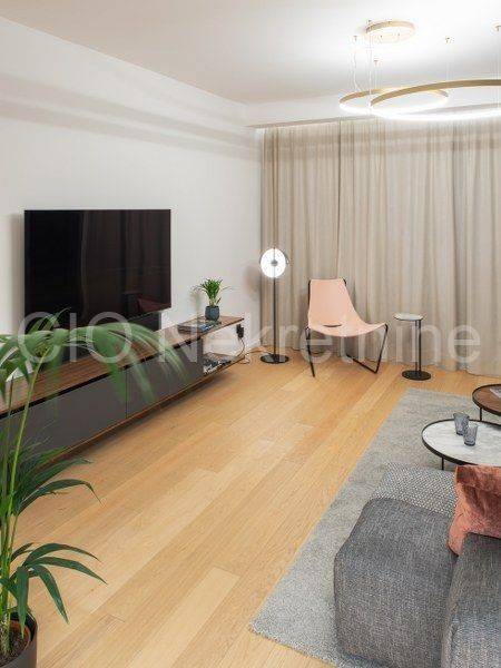 Flat in a new building, Rent, Split, Split