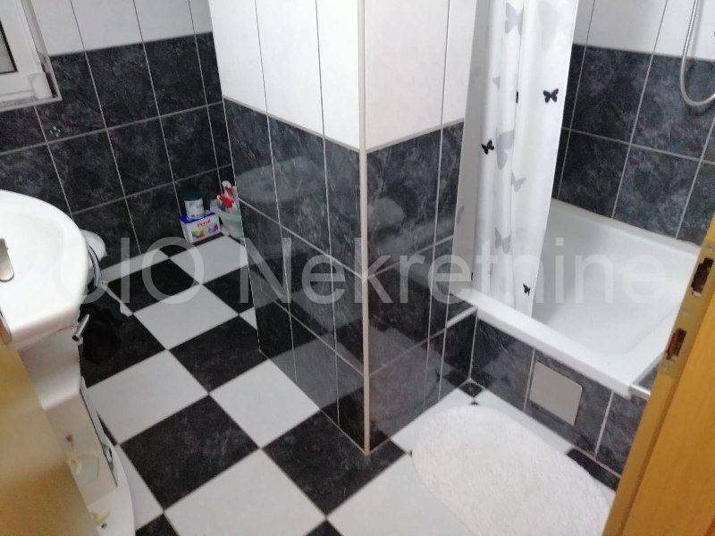 Luxury house, Sale, Okrug, Okrug Gornji