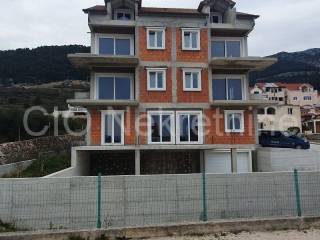 House under construction, Sale, Bol, Bol