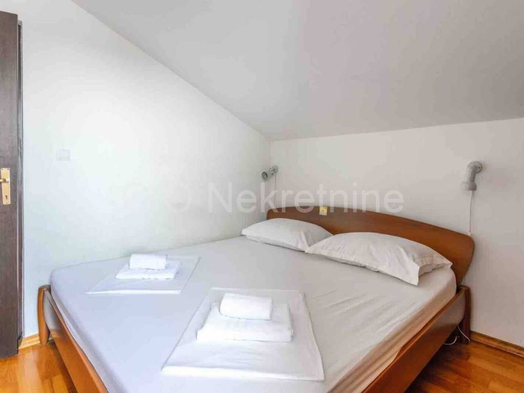 Flat in a building, Sale, Hvar, Hvar