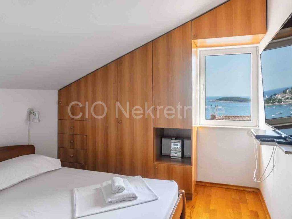 Flat in a building, Sale, Hvar, Hvar