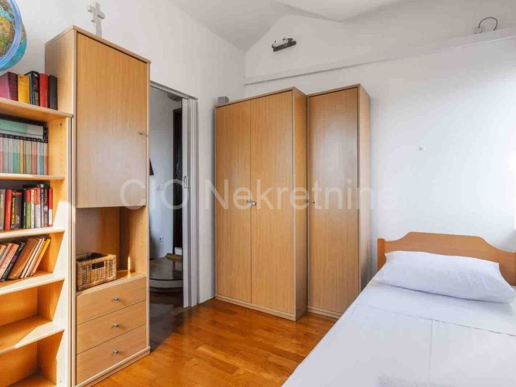 Flat in a building, Sale, Hvar, Hvar
