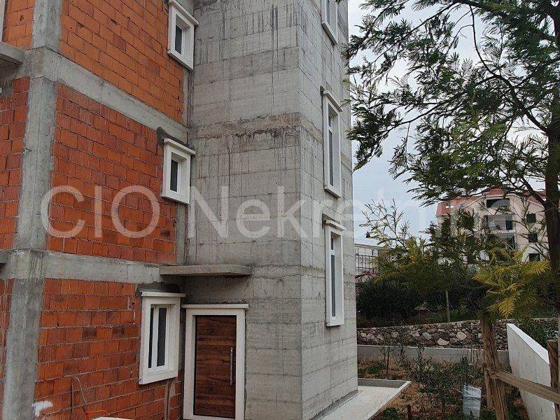 House under construction, Sale, Bol, Bol