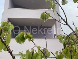 House with apartments, Sale, Rogoznica, Ražanj