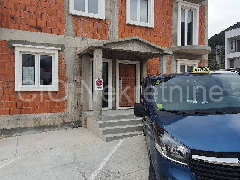 House under construction, Sale, Bol, Bol