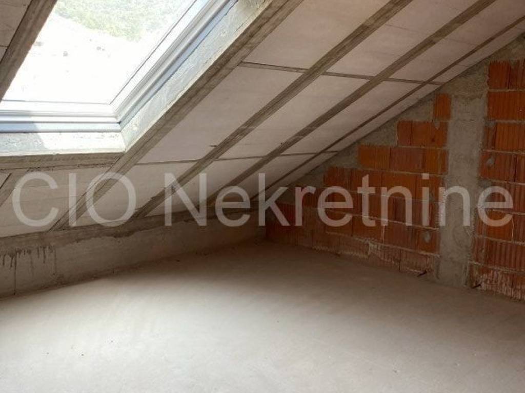 House under construction, Sale, Bol, Bol