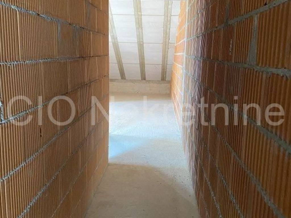 House under construction, Sale, Bol, Bol