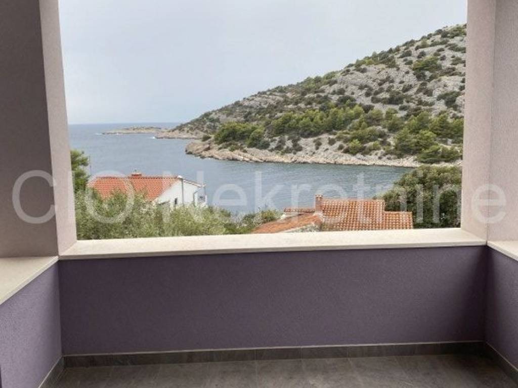 House with apartments, Sale, Rogoznica, Ražanj