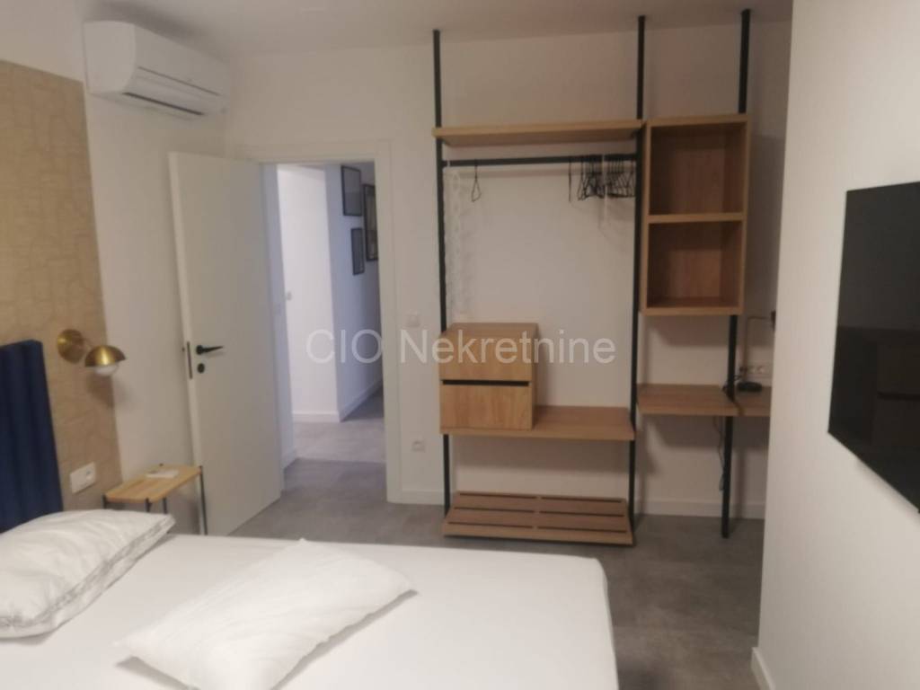 House with apartments, Sale, Rogoznica, Ražanj