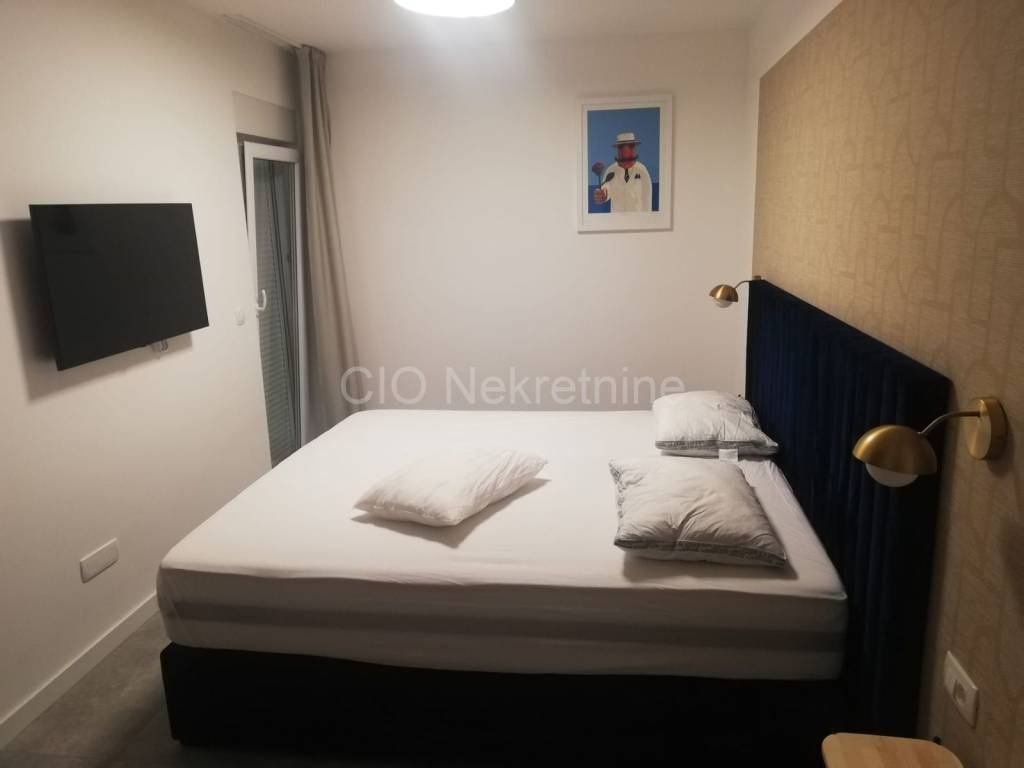 House with apartments, Sale, Rogoznica, Ražanj
