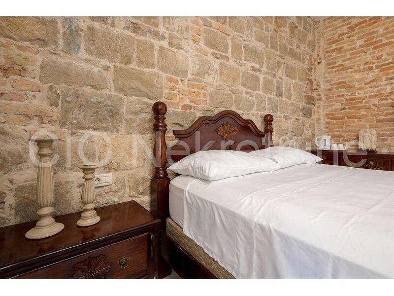 Family hotel, Sale, Split, Split