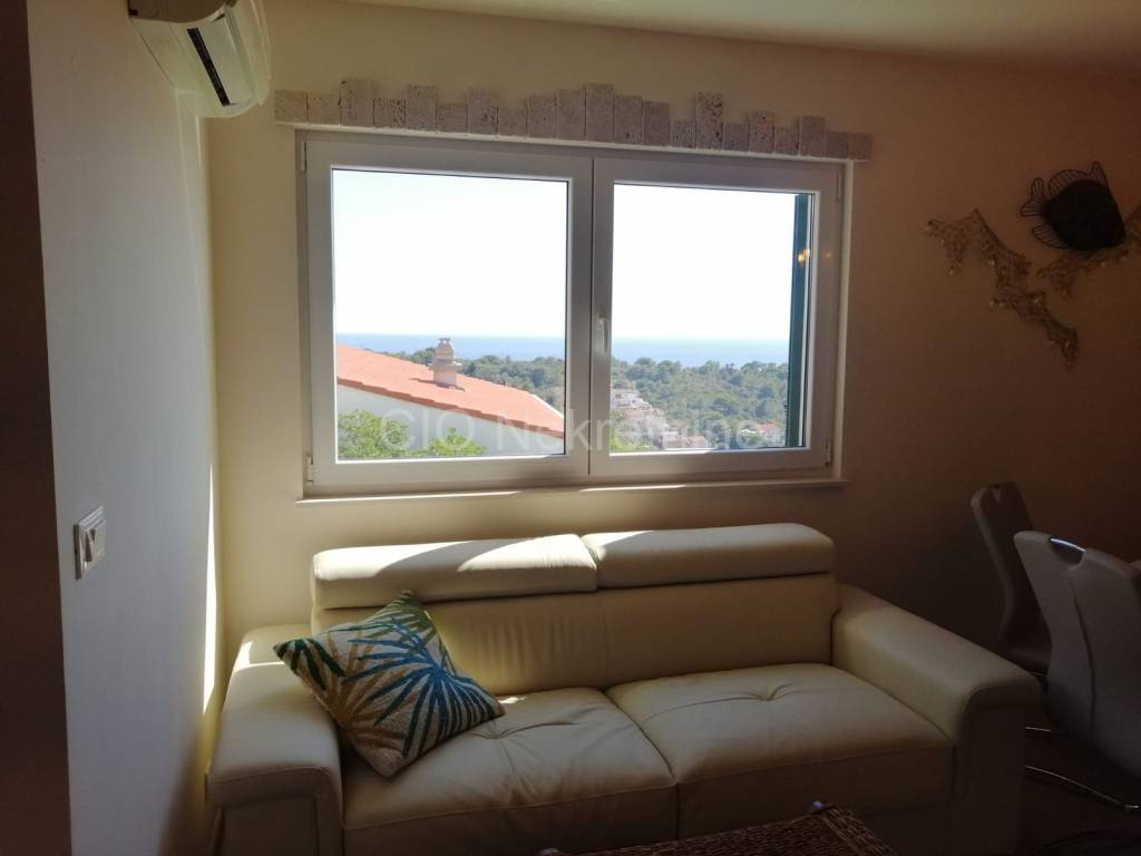 Flat in an urban villa, Sale, Hvar, Hvar