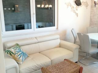 Flat in an urban villa, Sale, Hvar, Hvar
