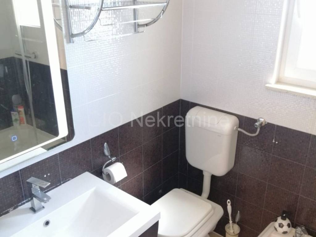 Flat in an urban villa, Sale, Hvar, Hvar