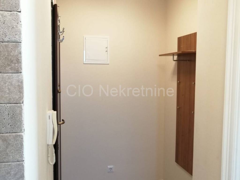 Flat in an urban villa, Sale, Hvar, Hvar