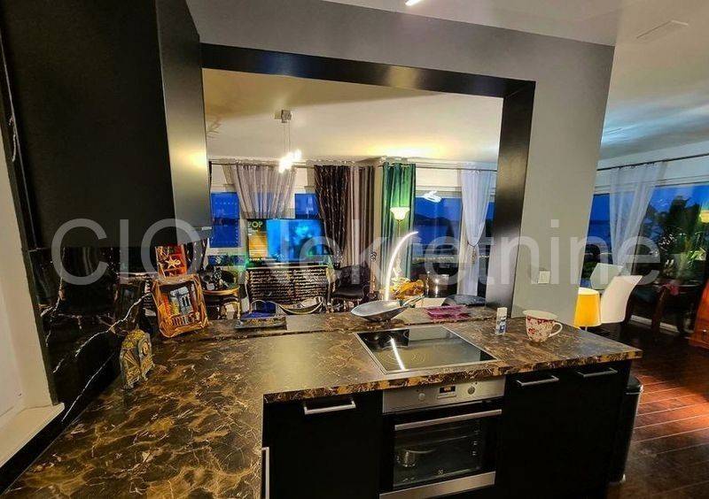 Flat in a building, Sale, Seget, Seget Donji