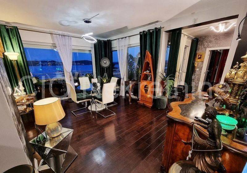 Flat in a building, Sale, Seget, Seget Donji