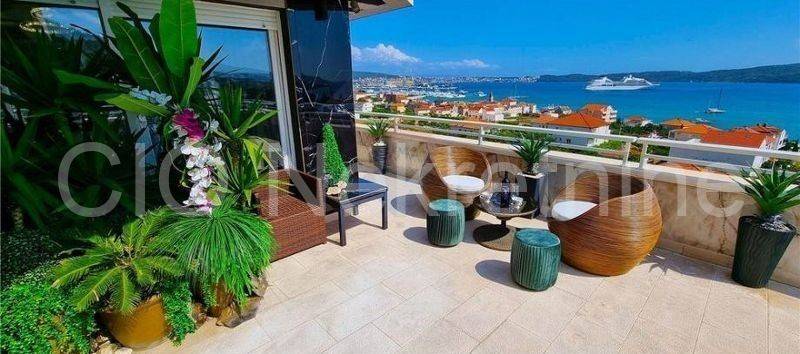 Flat in a building, Sale, Seget, Seget Donji
