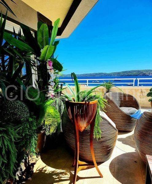 Flat in a building, Sale, Seget, Seget Donji