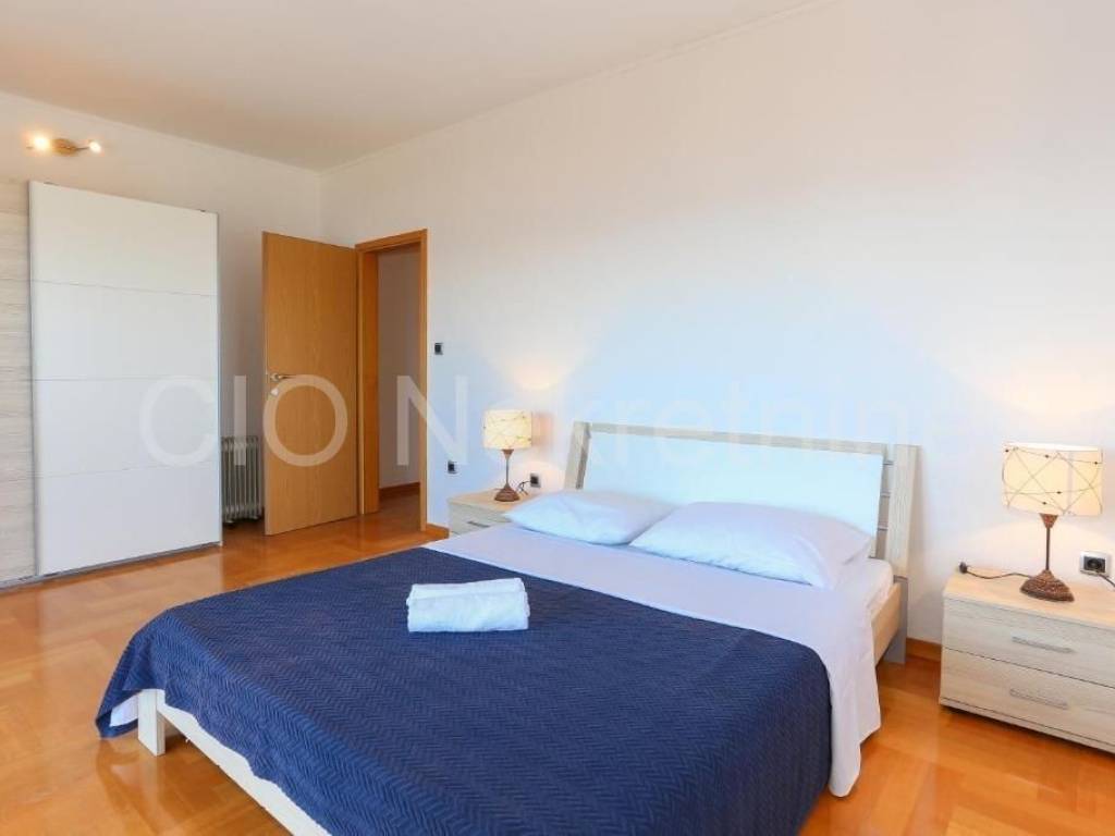 Flat in a building, Sale, Seget, Seget Donji