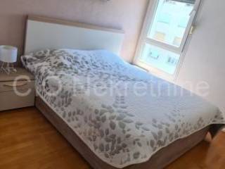 Flat in a building, Sale, Split, Split