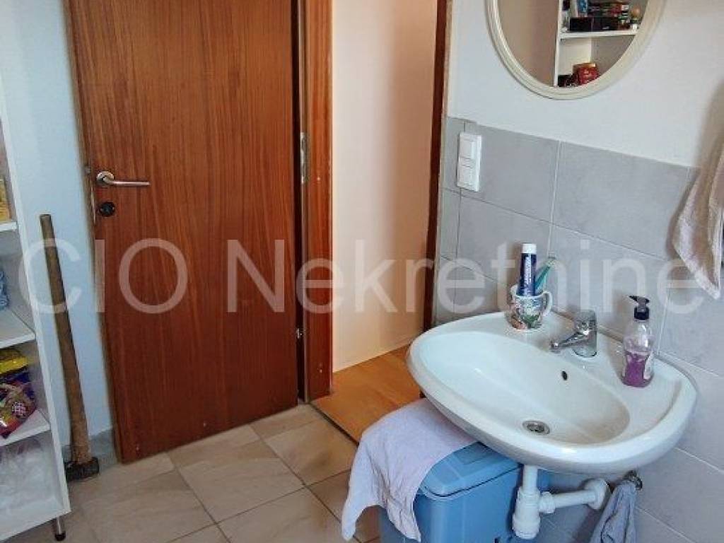 Flat in a house, Sale, Trogir - Okolica, Mastrinka