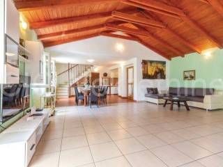 Detached house, Rent, Muć, Gizdavac