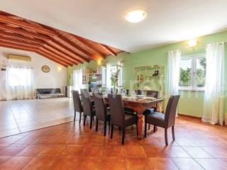 Detached house, Rent, Muć, Gizdavac