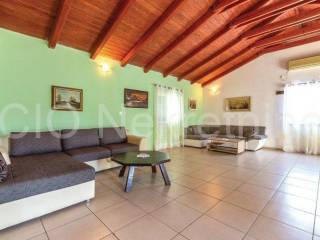 Detached house, Rent, Muć, Gizdavac