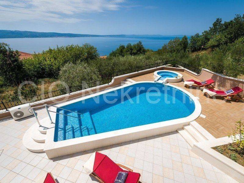 Luxury villa, Sale, Dugi rat, Jesenice