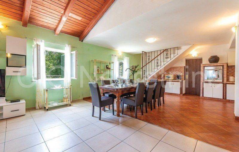 Detached house, Rent, Muć, Gizdavac