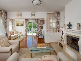 Luxury villa, Sale, Dugi rat, Jesenice