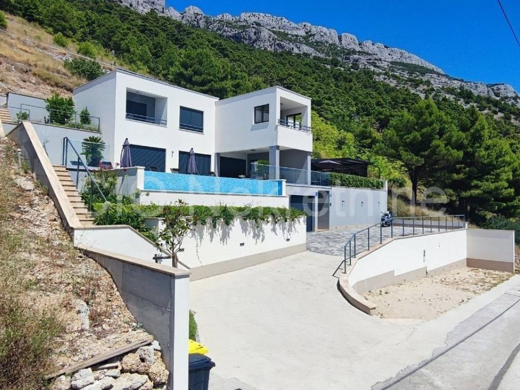 Luxury villa, Sale, Omiš, Pisak