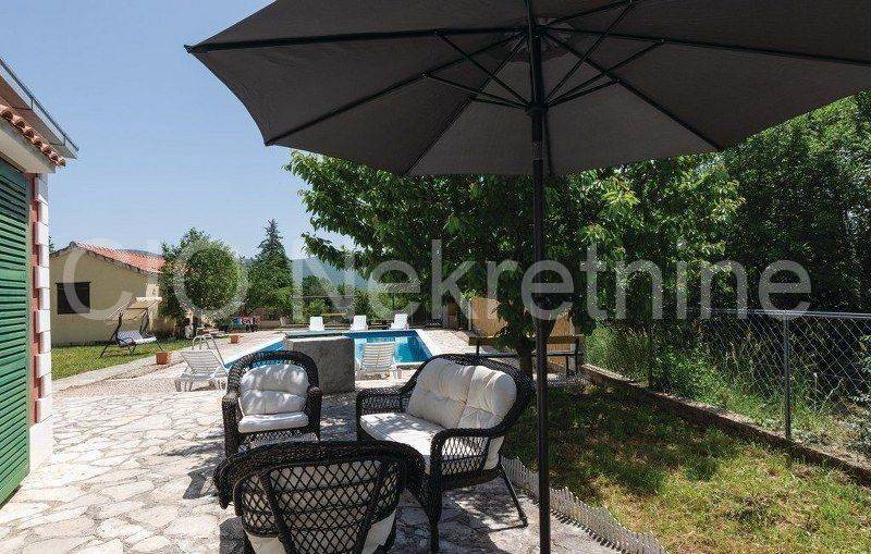 Detached house, Rent, Muć, Gizdavac
